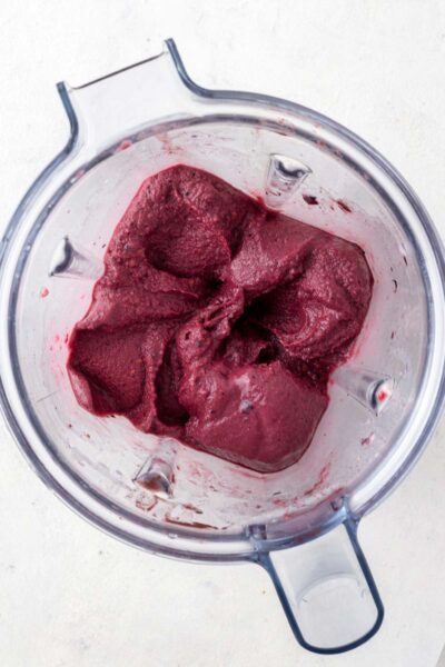 Acai smoothie blended together.
